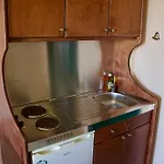 Kekatos 아파트